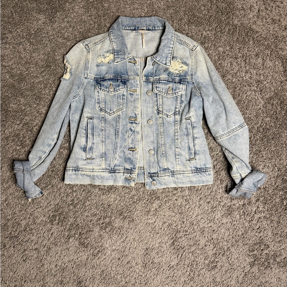 Free People Light Wash Distressed Denim Jacket Size XS
